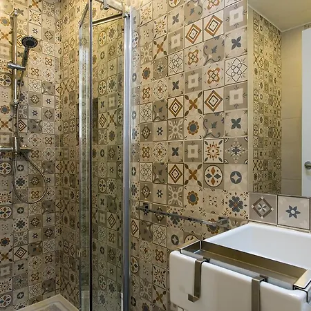 Amalia Near Rossio Square Gasthof 3*