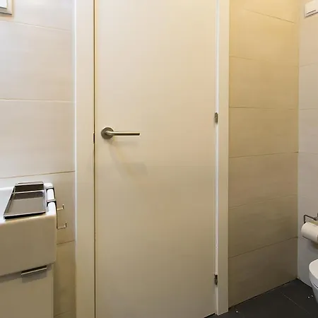 Πανσιόν Amalia Near Rossio Square