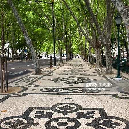 Amalia Near Rossio Square Lissabon