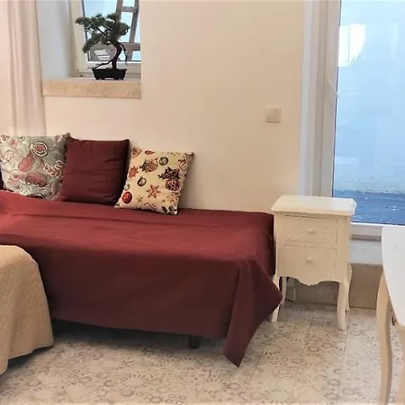 Amalia Near Rossio Square 게스트하우스 리스본