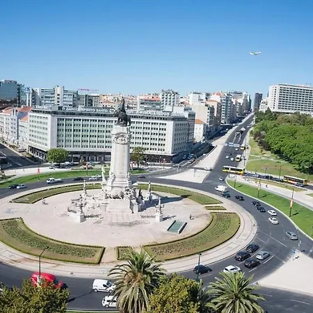 Amalia Near Rossio Square Lissabon