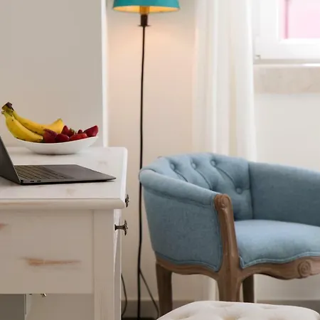 Amalia Near Rossio Square Πανσιόν 3*