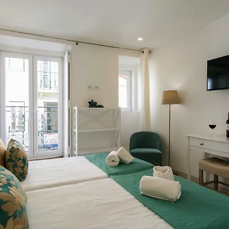 Amalia Near Rossio Square Gasthof 3*
