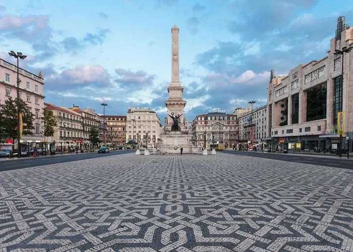 Amalia Near Rossio Square ליסבון