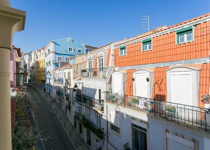 Pensionat Amalia Near Rossio Square 3*