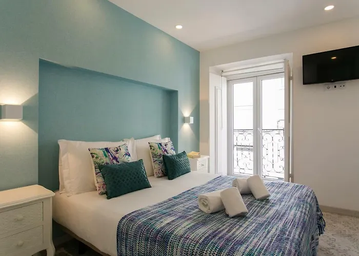 Amalia Near Rossio Square Pensionat 3*