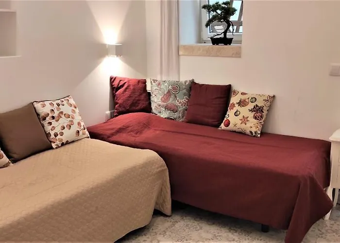 Πανσιόν Amalia Near Rossio Square 3*